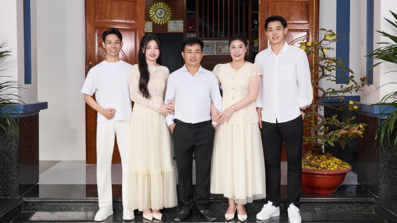 Gia cảnh cầu thủ Nguyễn ĐÌnh Bắc